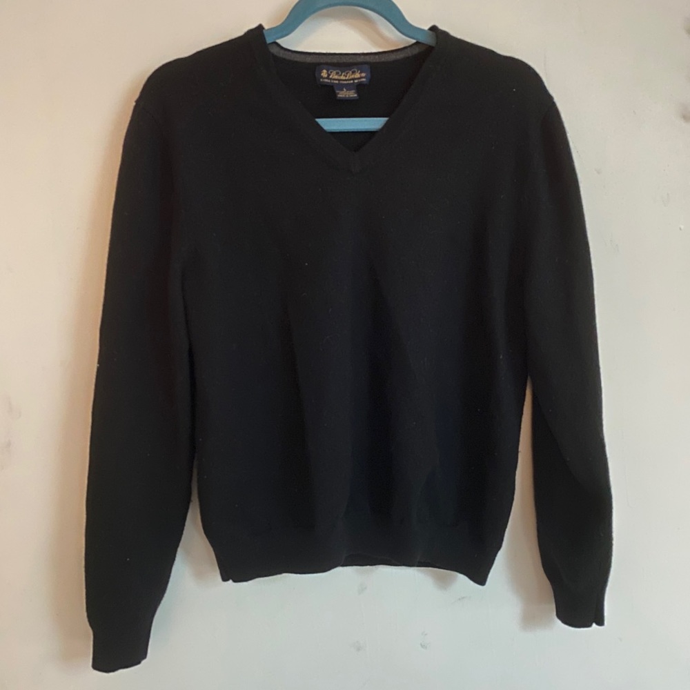 Brooks Brothers Soft sweater